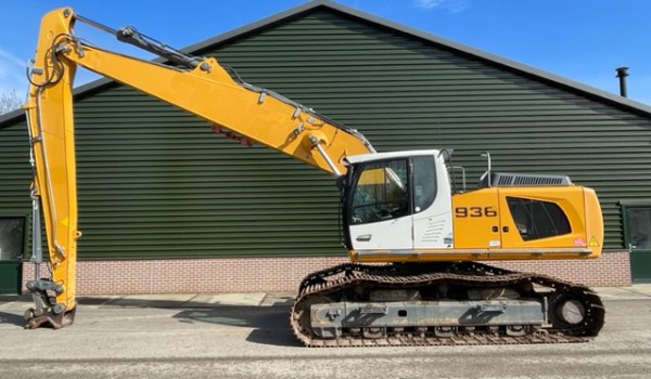Liebherr R936LC