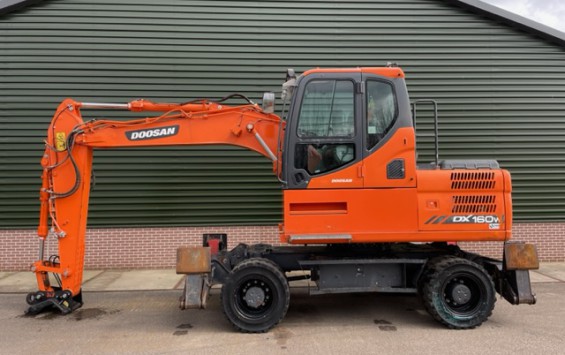 Doosan DX160W-3